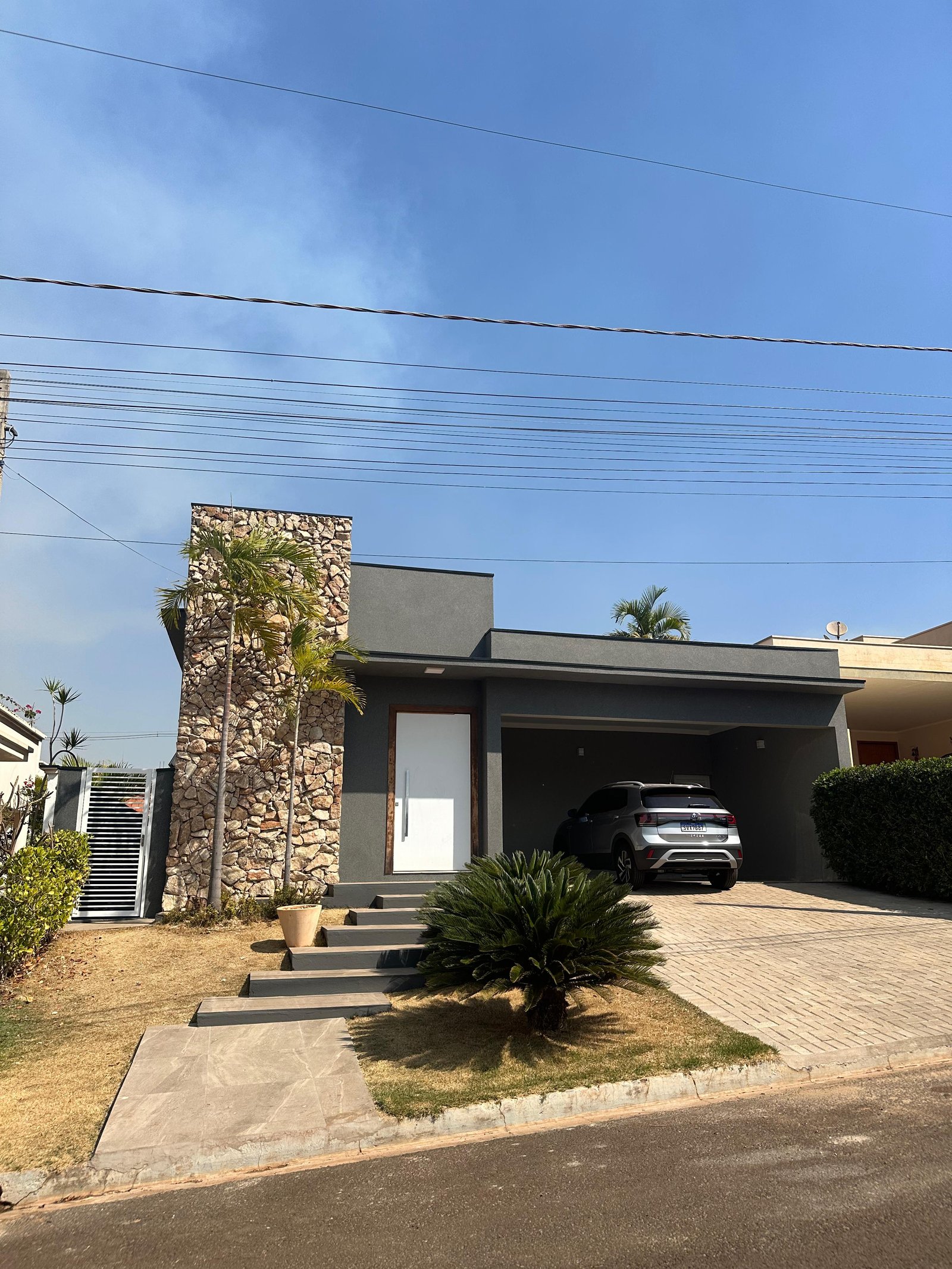 Casa Alto Padrão - Res. Veridiana, Olímpia, SP. - LusterArt - Tintas e Revestimentos | Empresa de Tintas e Revestimentos em Olímpia/SP