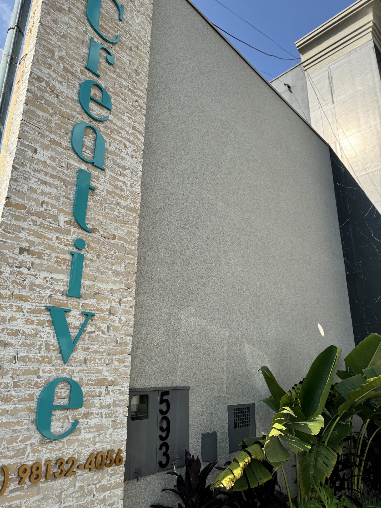 Fachada Creative Arquitetura e Urbanismo - Olímpia, SP. - LusterArt - Tintas e Revestimentos | Empresa de Tintas e Revestimentos em Olímpia/SP